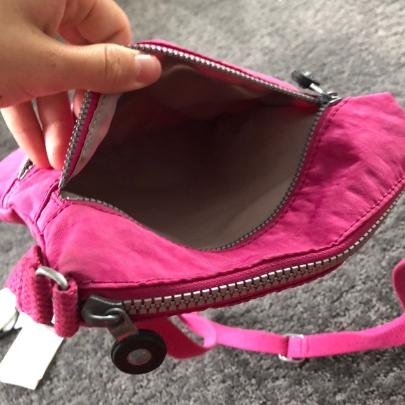 Pink Kipling bag! - Picture 4 of 6
